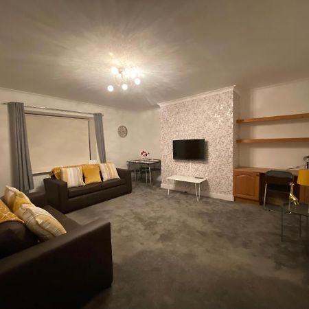 A Cosy And Comfortable Stay Ашингтън Екстериор снимка